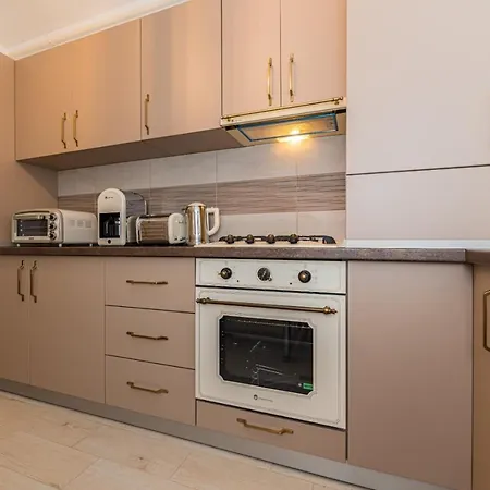 Topaz Apartment Brasov